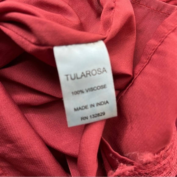 TULAROSA ‘Charmer’ Lace Eyelet Romper Size Large - Picture 10 of 14